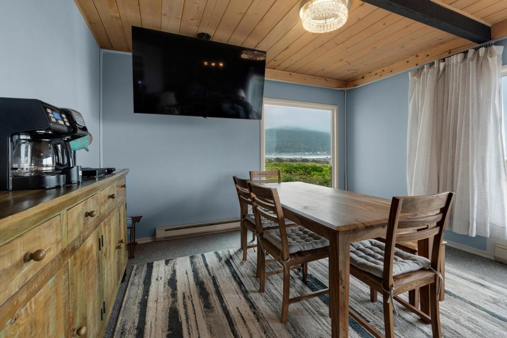 Aparthotel The Tides By The Sea Seaside Exterior foto